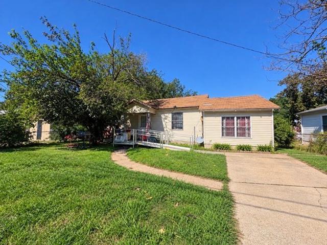 House for sale in Waco, McLennan County