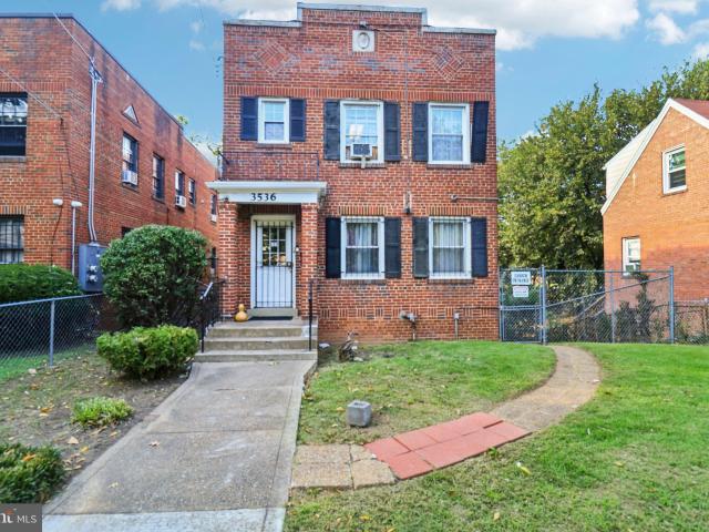 House for sale in Washington, Washington DC