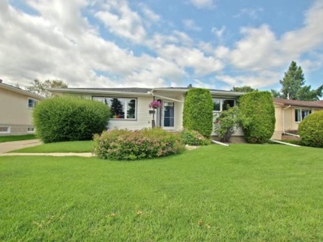 House for sale in Wedgewood, Alberta