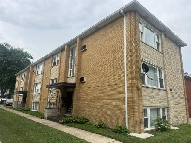 Property for rent in Berwyn, Illinois