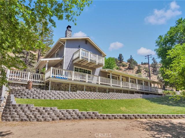 House for sale in Wrightwood