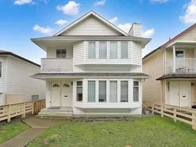 House for sale in Vancouver, British Columbia