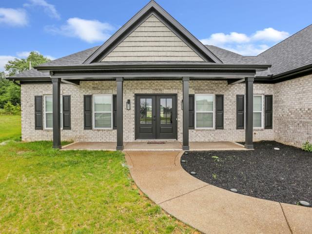 House for sale in Newburgh, Indiana