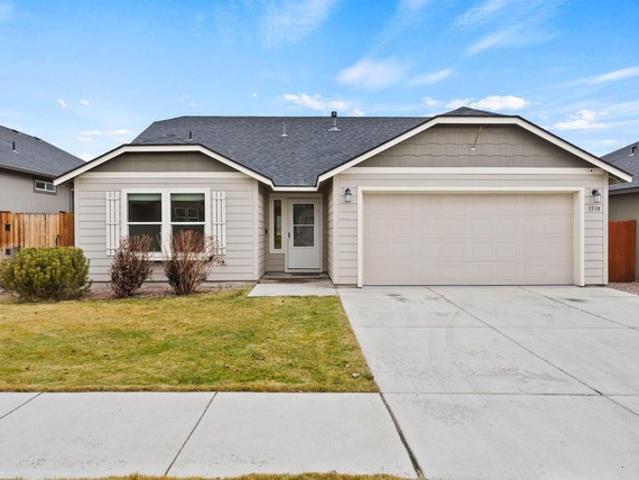 House for sale in Oregonia