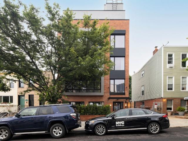 Condo for sale in Sunset Park, New York