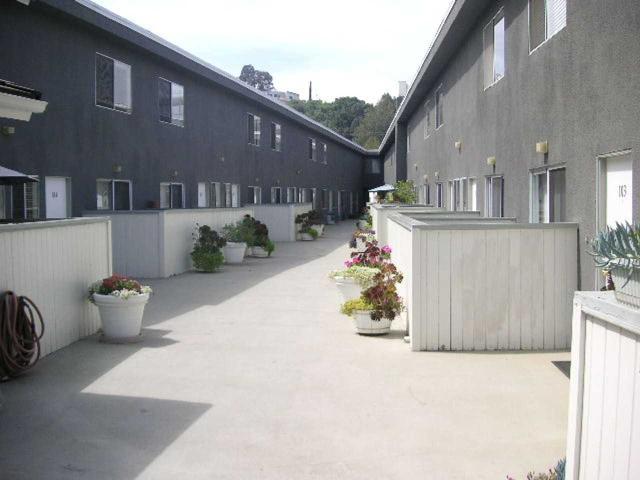 Apartment for rent in Studio City Neighborhood Council District, Canoga Park
