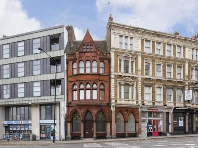 House for rent in Lyons, Greater London