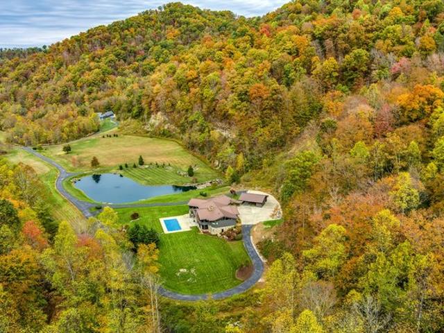House for sale in Pikeville, Kentucky