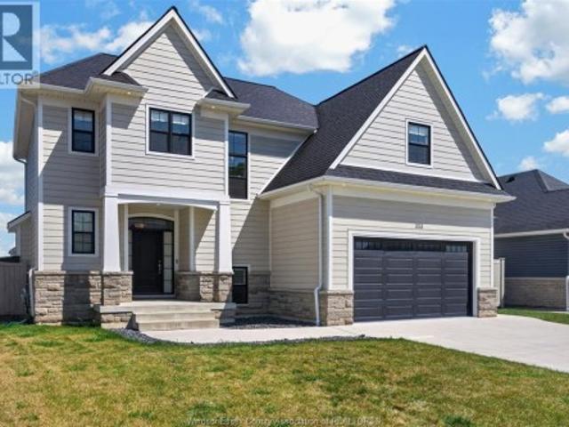 House for sale in Lakeshore, Ontario