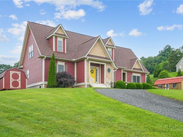 House for sale in West Jefferson, Ashe County