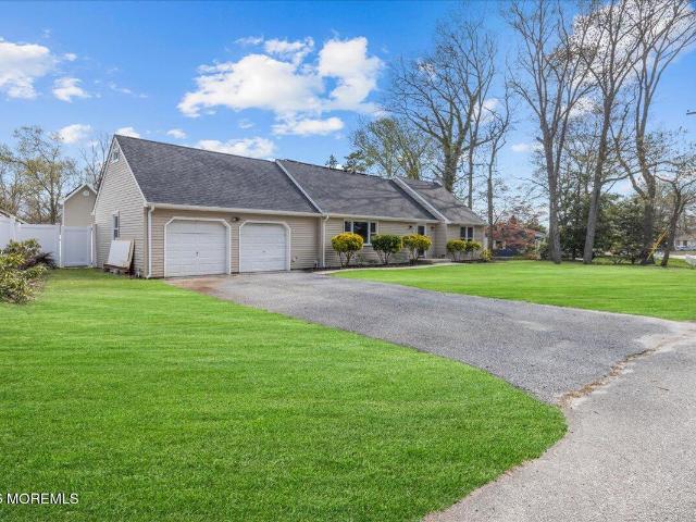 House for sale in Lanoka Harbor, New Jersey