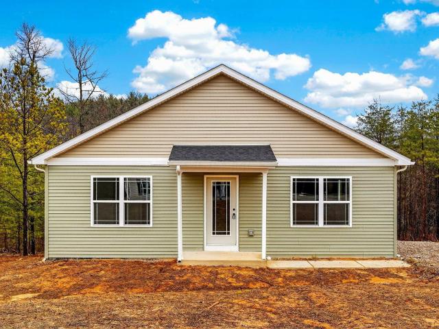 House for sale in New Straitsville, Ohio