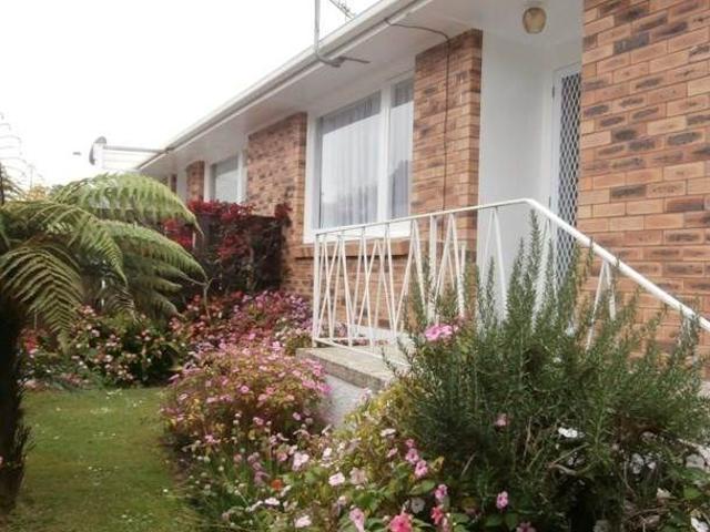 Apartment for rent in One Tree Hill, Oroua County