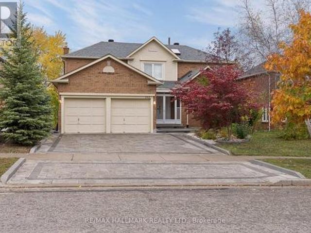 House for sale in Pickering, Golden Horseshoe