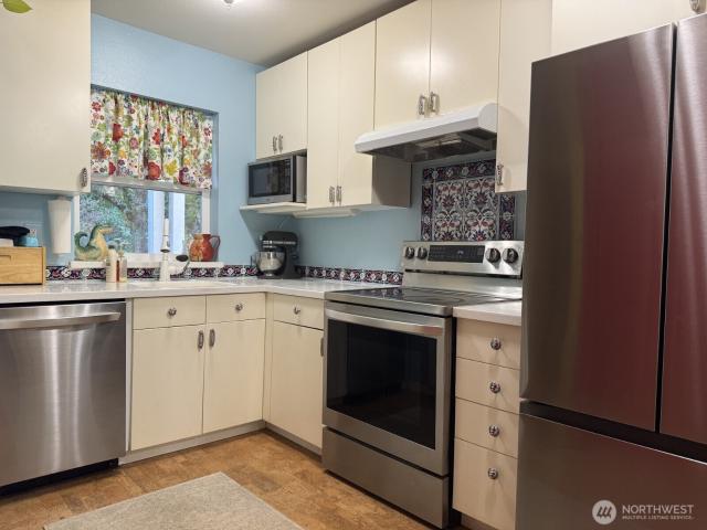 Condo for sale in Bainbridge Island, Washington