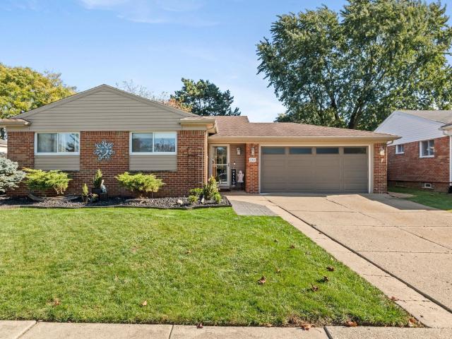House for sale in Judson Gardens, Clinton Township