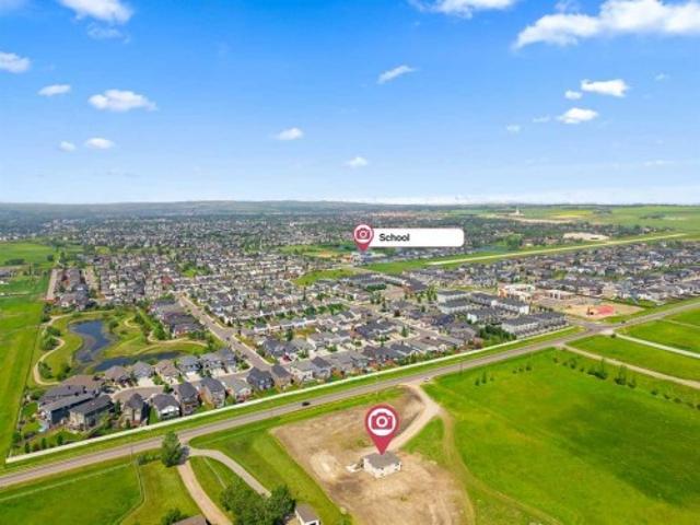 House for sale in Alberta
