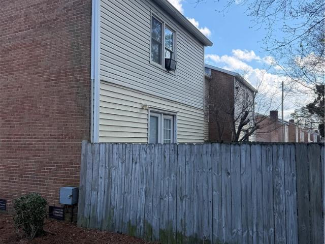 Townhouse for sale in Lumberton, North Carolina