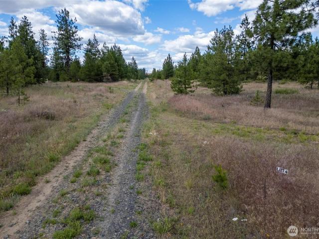 Land for sale in Creston, Washington