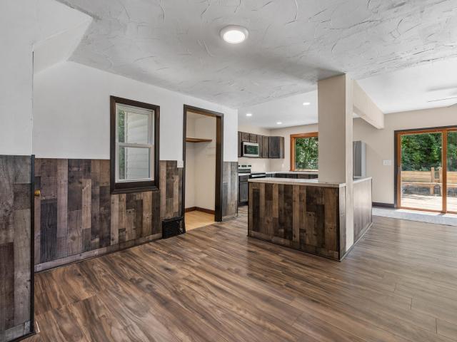House for sale in Hubertus, Wisconsin