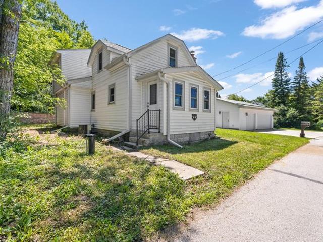 House for sale in Hubertus, Wisconsin