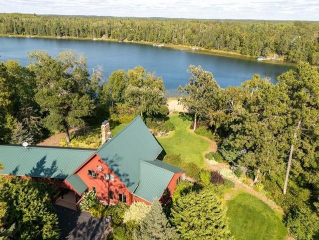 House for sale in Hubbard, Minnesota