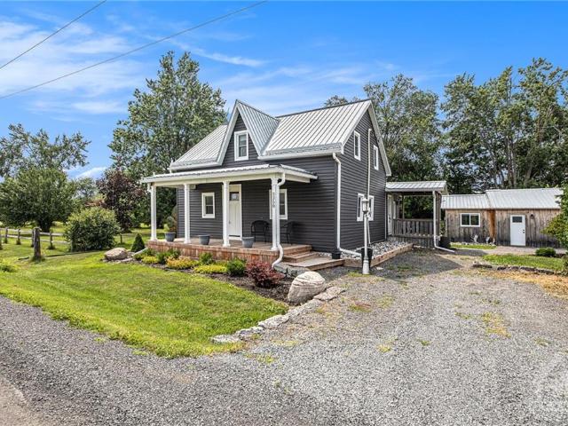 House for sale in South Dundas, Ontario
