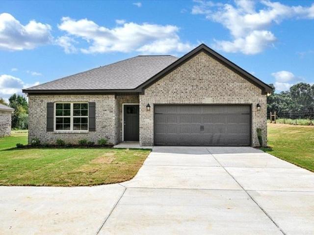 House for sale in Holly Pond, Alabama