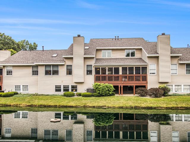 Condo for sale in Portage