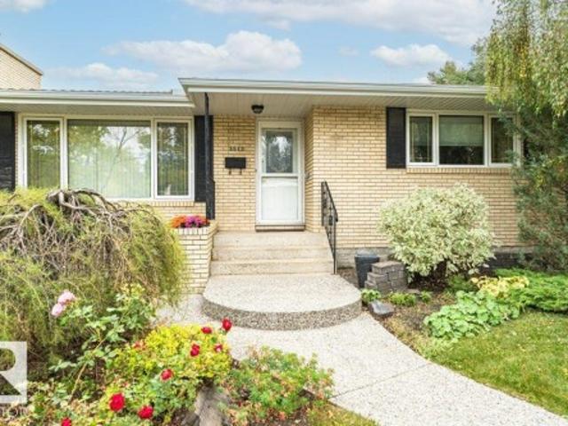 House for sale in Wedgewood, Alberta