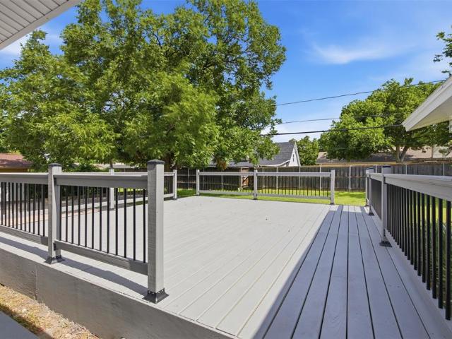 House for sale in Farmers Branch, Texas