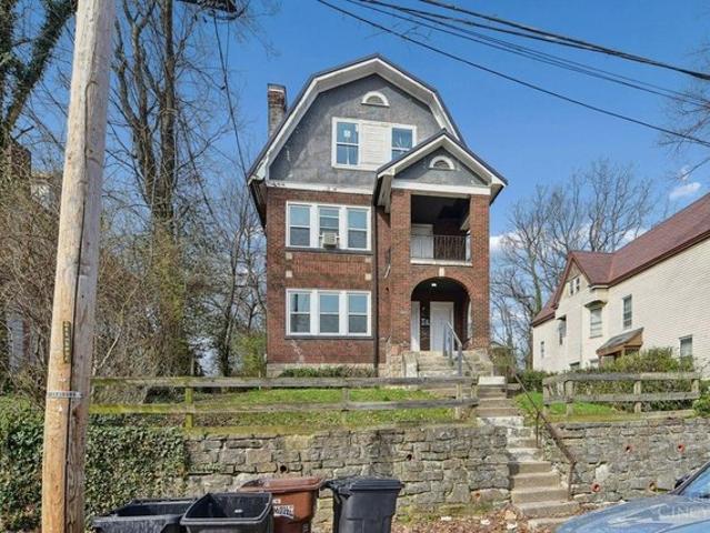 House for sale in Avondale, Roselawn