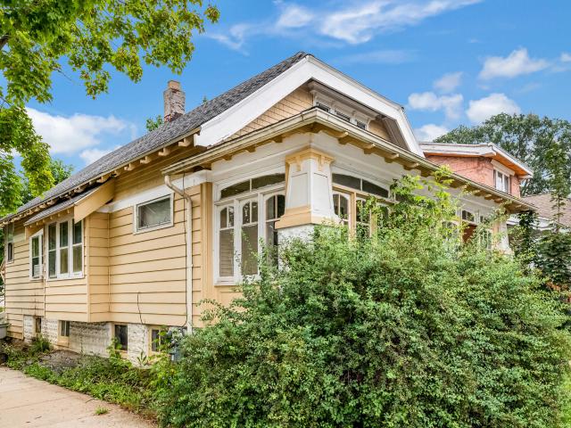 House for sale in Milwaukee, Wisconsin