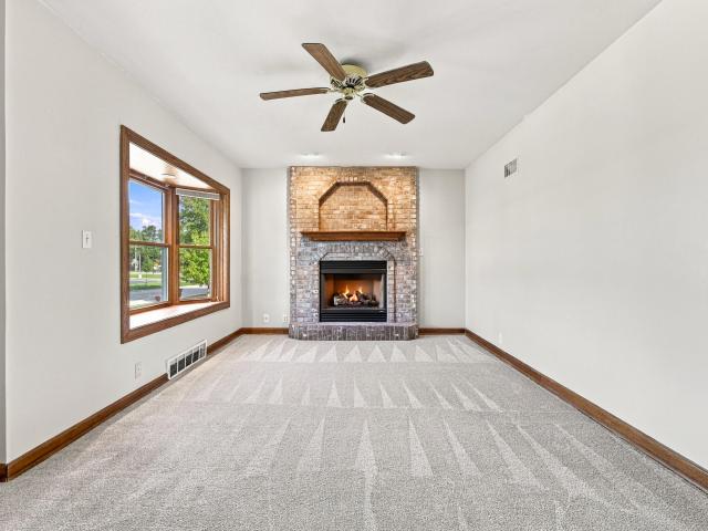 House for sale in Greenfield Park, Wisconsin
