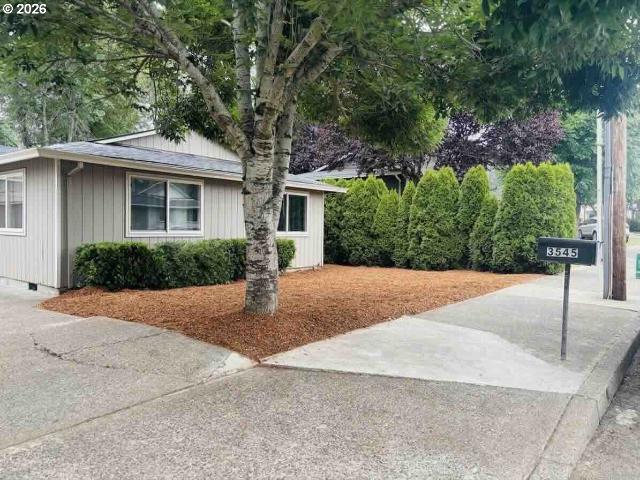 House for sale in Oregonia