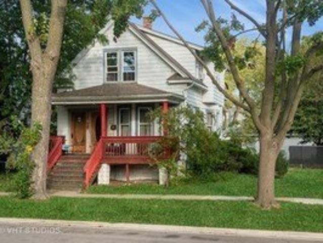 House for sale in Brookfield, Illinois