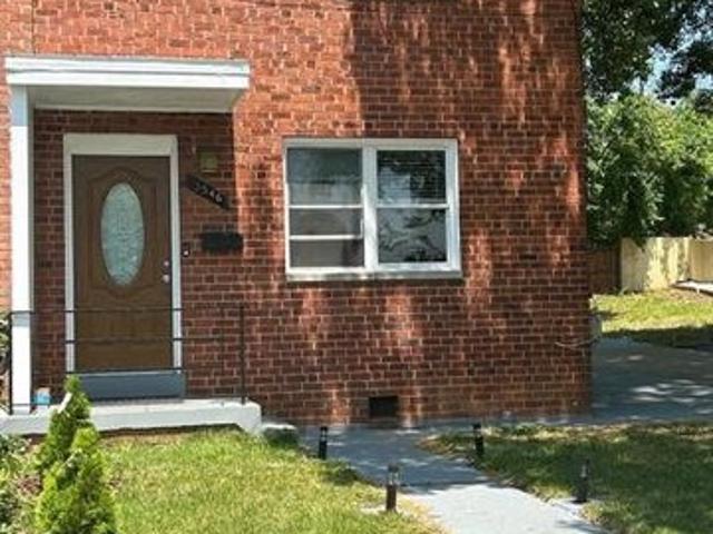 Townhouse for sale in Hyattsville, Maryland