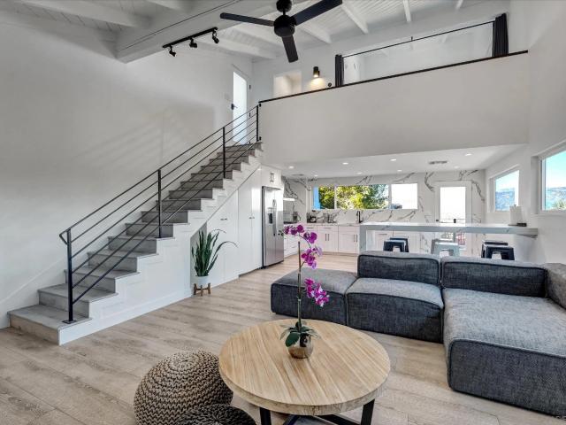 House for sale in Studio City Neighborhood Council District, Canoga Park
