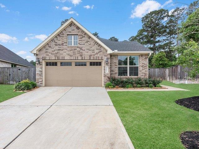 House for sale in Pinehurst, Texas