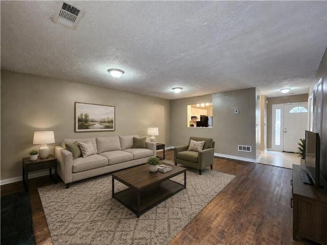 House for sale in Cobb, Georgia