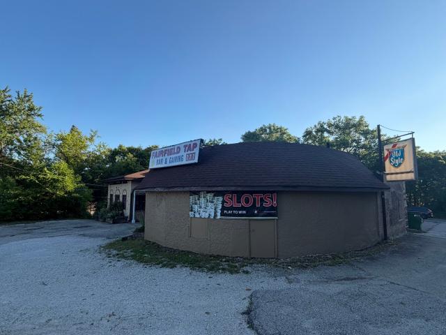 Commercial for sale in Illinois