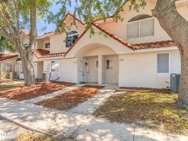 Townhouse for sale in Port Orange, Florida