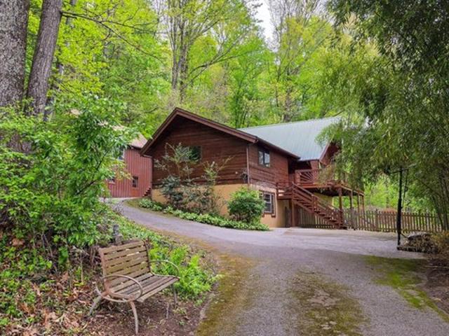 House for sale in Glen Rock, Pennsylvania
