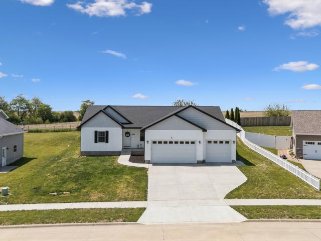 House for sale in Clinton, Iowa
