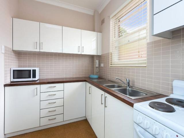 Apartment for rent in Lower North Shore, Sydney