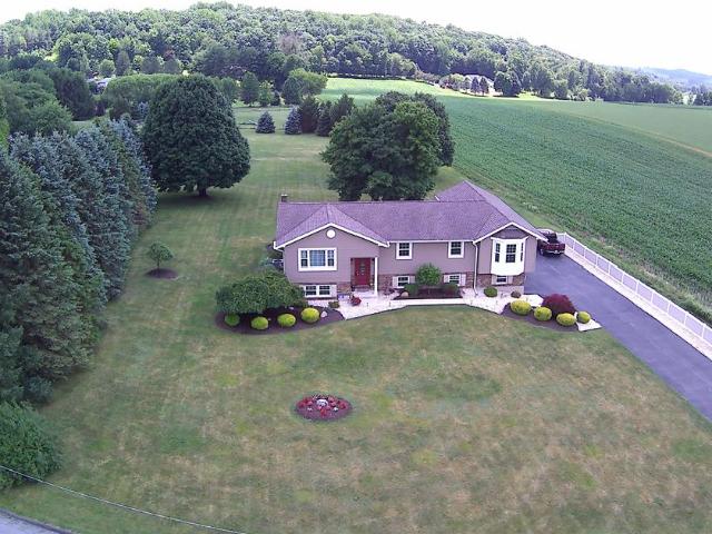 House for sale in Danielsville, Pennsylvania