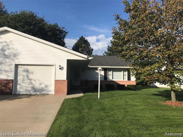 Condo for sale in Fort Gratiot, Michigan
