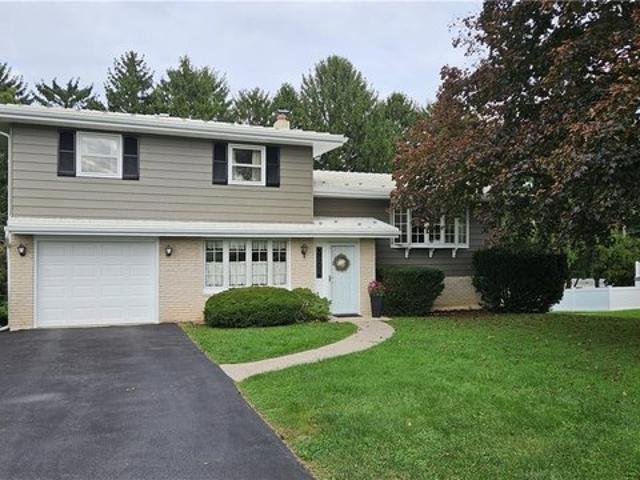 House for sale in Shankweilers, North Whitehall Township