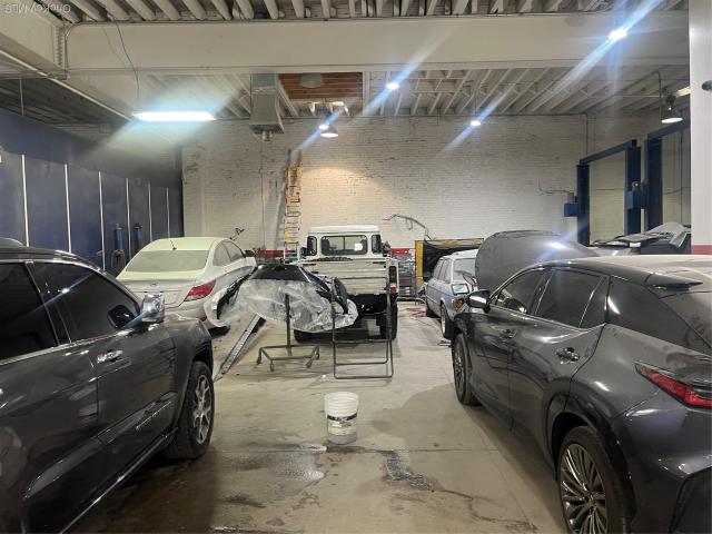 Commercial for sale in Long Island City, New York