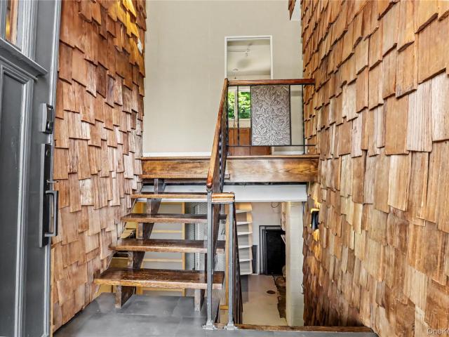 House for sale in Hawthorne, New York